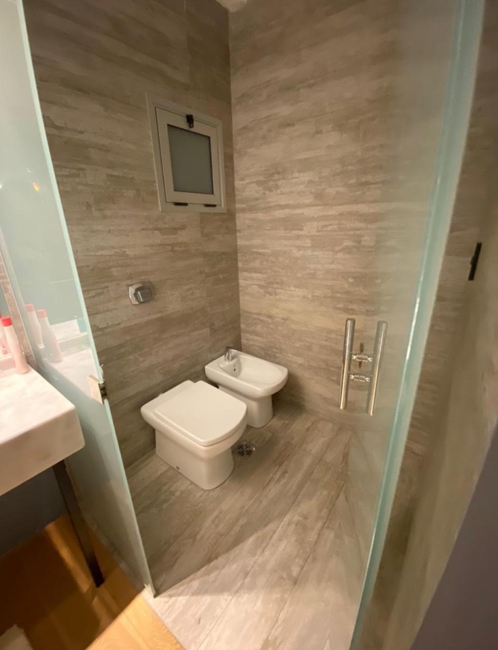 eb95b769-0489-4726-b5d0-655eee6dc19a